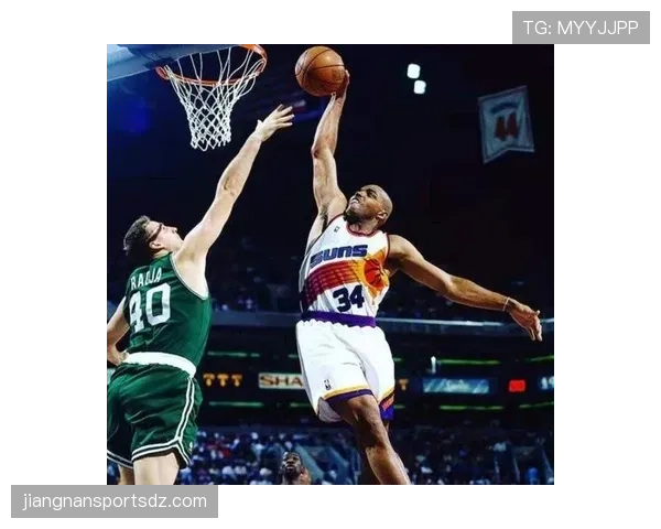 巴克利背身单打更靠爆发，得分结构胜过马龙