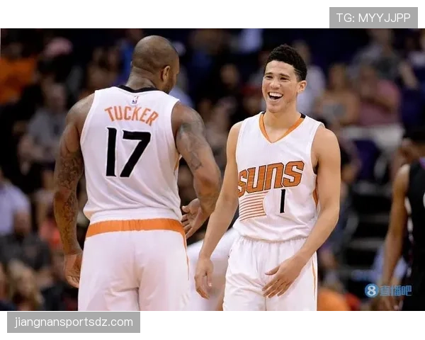 布克训练完顺手买了辆法拉利，油钱比我工资还高