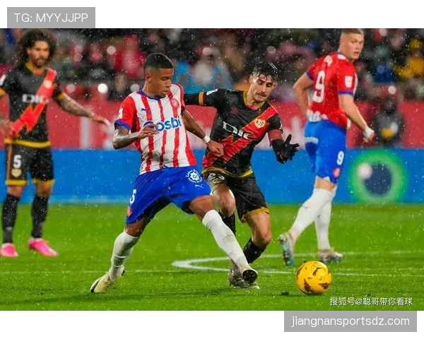 皇马中锋短缺问题加剧，球队近期进攻表现及竞争格局将受考验