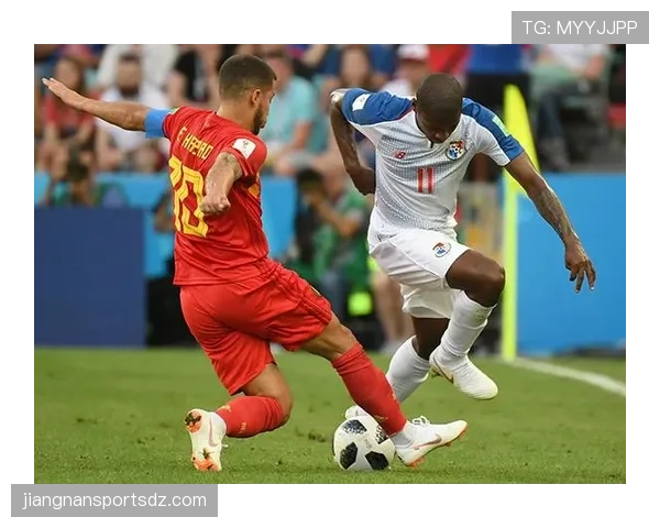 场均覆盖全场：坎特的跑动能力