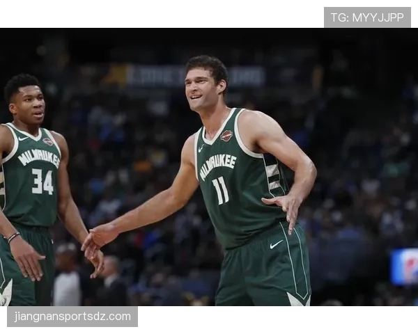 比上季更擅长挡拆 波蒂斯对位中锋拉开空间